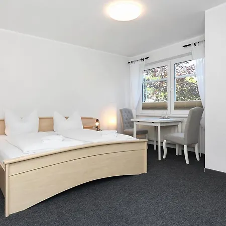 Hotel-pension Janssen - Huus An't Deep Gasthof 3*