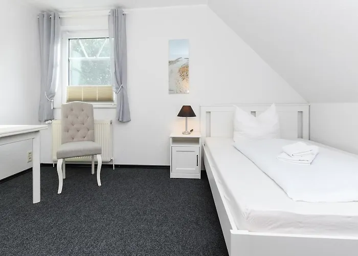 招待所 Hotel-pension Janssen - Gaestehaus Huus An't Deep