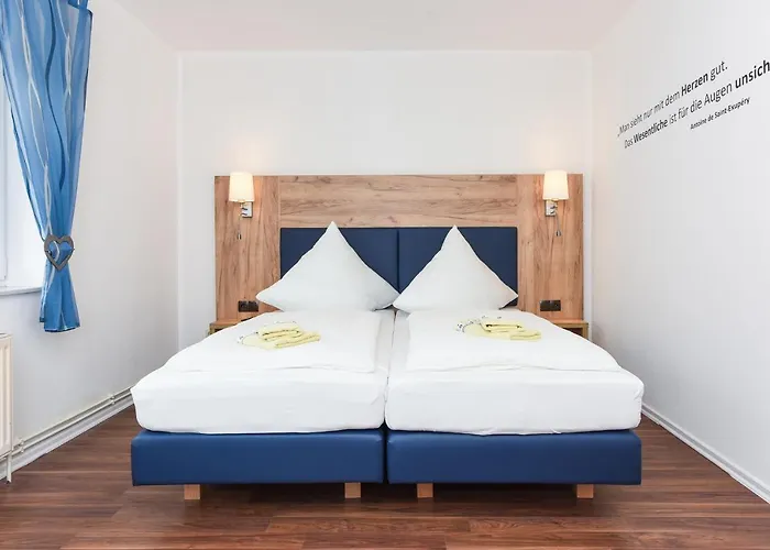 Hotel-pension Janssen - Gaestehaus Huus An't Deep 招待所 纽哈灵吉塞尔